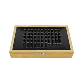 Jeu de piges de contrôle avec tête marquée