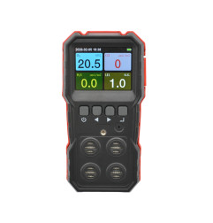 Détecteur multigaz portable 4-en-1 affichant les niveaux de CO, O2, H2S et gaz inflammables LEL.